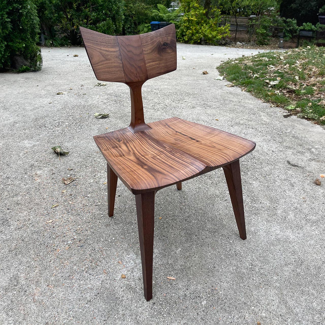 Atelier Butterfly Back, Walnut scoop seat Chair