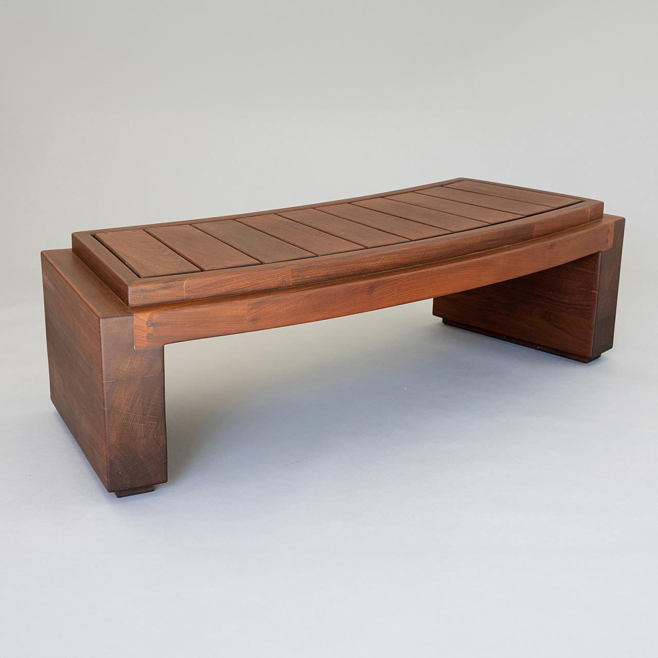 Monte Nido   Crescent Bench